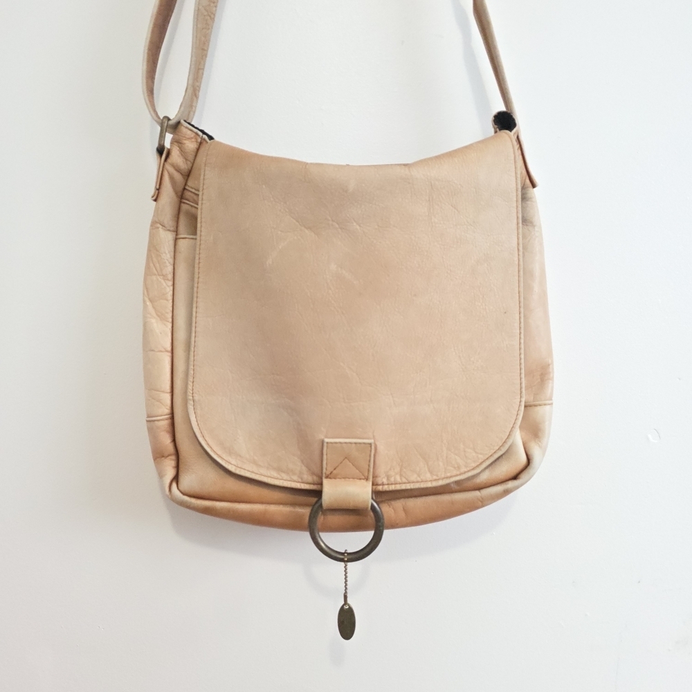 David King Boston Leather Messenger Crossbody Bag